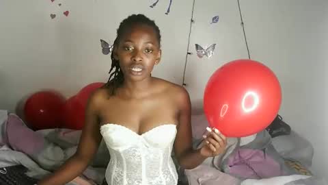 Snapshot of eleniedoll chatting on 12, 2, 2026 eleniedoll online show from 12, 2, 2026