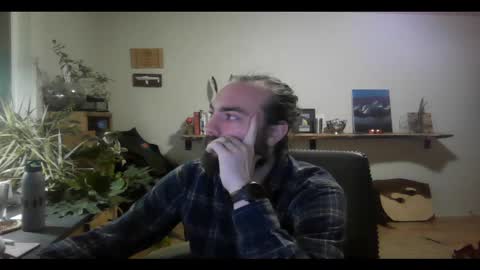 Snapshot of elephantfox chatting on 17, 2, 2025 fox online show from 17, 2, 2025