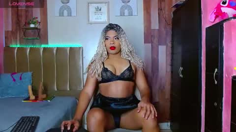 eletrabrowns online show from 15, 4, 2026