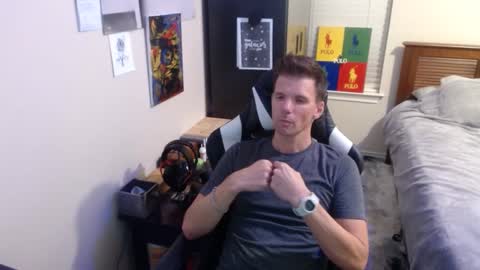 Snapshot of elevatetlb chatting on 10, 9, 2025 Walker online show from 10, 9, 2025