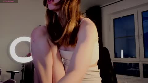 Snapshot of elfiecollins chatting on 2, 5, 2026 Elfie online show from 2, 5, 2026