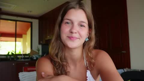 Snapshot of eli_sun chatting on 26, 4, 2026 ELI Guys Im immersed in my studies its time for exams. I hope to be here on Friday online show from 26, 4, 2026