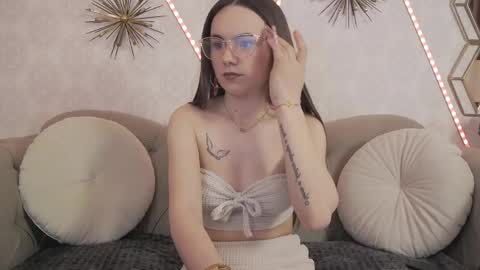 Snapshot of eliagrace chatting on 1, 5, 2026 Elia online show from 1, 5, 2026