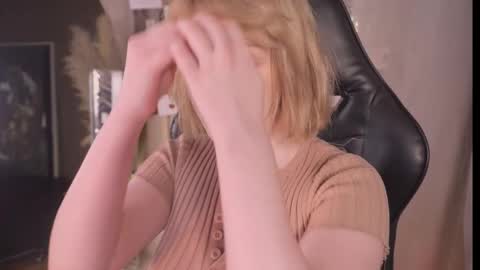 Ellie online show from 11, 1, 2026