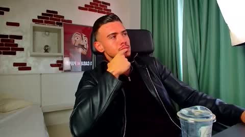 Snapshot of elijahthorne chatting on 24, 3, 2026 ElijahThorne online show from 24, 3, 2026