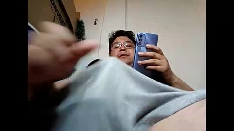 elimposstor online show from 6, 1, 2025