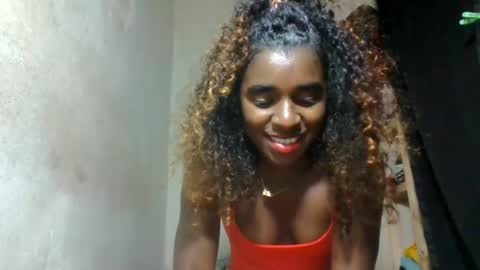 Snapshot of elina981 chatting on 7, 7, 2026 elina981 online show from 7, 7, 2026