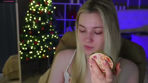 Elina online show from 12, 1, 2025