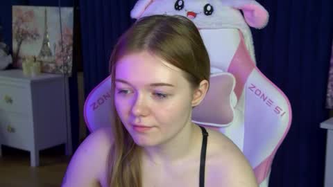 Snapshot of elinavale chatting on 29, 4, 2026 elinavale online show from 29, 4, 2026