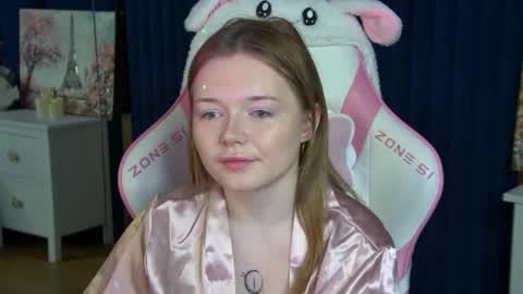 Snapshot of elinavale chatting on 29, 4, 2026 elinavale online show from 29, 4, 2026