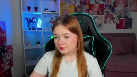 Snapshot of elinavale chatting on 24, 5, 2026 elinavale online show from 24, 5, 2026