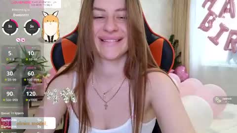 Elina online show from 22, 7, 2026