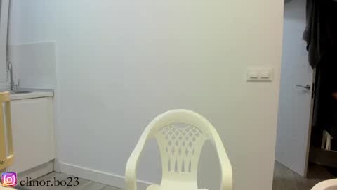 Snapshot of elinor_bo chatting on 3, 12, 2024 paula  onlyfns          online show from 3, 12, 2024
