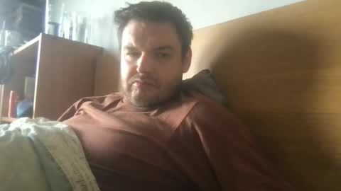 Snapshot of eliot26 chatting on 6, 4, 2026 e26 online show from 6, 4, 2026