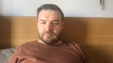 Snapshot of eliot26 chatting on 20, 4, 2026 e26 online show from 20, 4, 2026