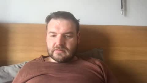 Snapshot of eliot26 chatting on 21, 4, 2026 e26 online show from 21, 4, 2026