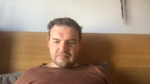 Snapshot of eliot26 chatting on 30, 4, 2026 e26 online show from 30, 4, 2026