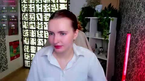 Snapshot of elis_cherry chatting on 20, 10, 2025 Elis  online show from 20, 10, 2025