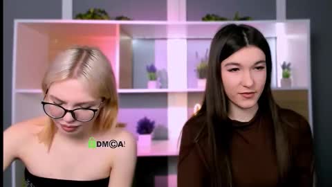 Snapshot of elis_sunny chatting on 5, 2, 2026 elis_sunny online show from 5, 2, 2026