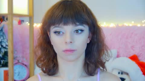 Snapshot of elisabethdavis chatting on 1, 12, 2025 ElisabethDavis online show from 1, 12, 2025