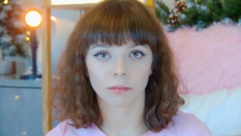 Snapshot of elisabethdavis chatting on 5, 12, 2025 ElisabethDavis online show from 5, 12, 2025