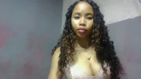 elisabethee online show from 26, 4, 2026