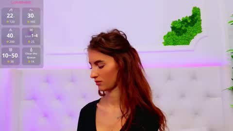 ElisaCharm online show from 2, 2, 2026