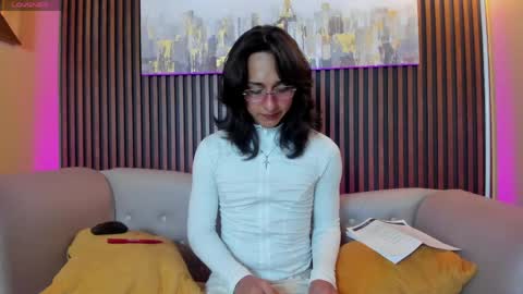 Snapshot of elisasue chatting on 22, 4, 2026 Elisa Sue online show from 22, 4, 2026