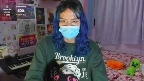 Snapshot of elisdarling chatting on 7, 6, 2026 elisdarling online show from 7, 6, 2026