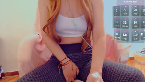 Snapshot of elisecrets chatting on 4, 10, 2025 Eli online show from 4, 10, 2025