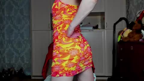 Snapshot of elisefoxy chatting on 14, 6, 2026 Elise online show from 14, 6, 2026