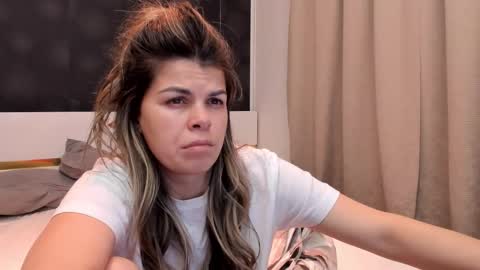 Elly online show from 15, 3, 2026