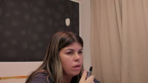 Snapshot of elisetyler89 chatting on 19, 4, 2026 Elly online show from 19, 4, 2026