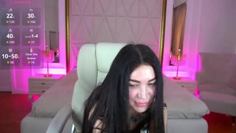 Snapshot of elisevelour chatting on 22, 4, 2026 elisevelour online show from 22, 4, 2026