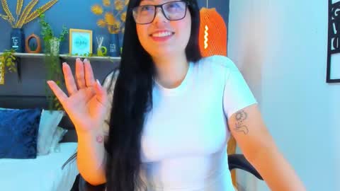 eliza_pink24 online show from 9, 2, 2026