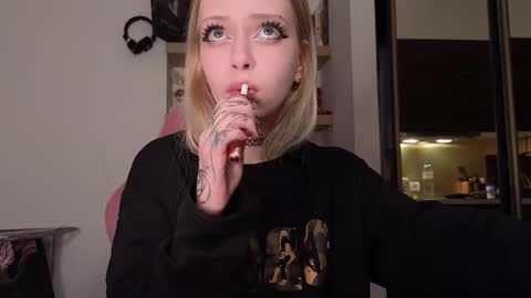 Elizabeth online show from 11, 3, 2026