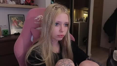 Elizabeth online show from 6, 4, 2026