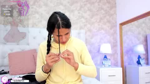 Elizabet Taylor online show from 8, 1, 2025