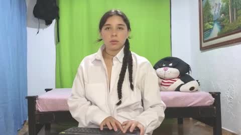 Snapshot of elizabeth_evanz chatting on 29, 12, 2024 elizabeth online show from 29, 12, 2024