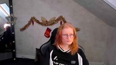 Snapshot of elizabeth_harpper chatting on 14, 1, 2025 Elizabeth online show from 14, 1, 2025