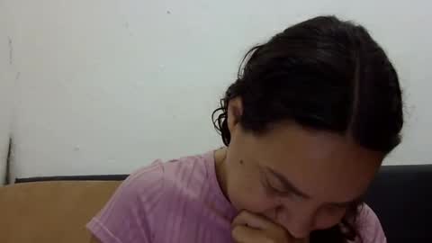 Elizabeth Martinez  online show from 17, 10, 2025