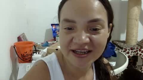 Snapshot of elizabeth_martinez_ chatting on 26, 4, 2026 Elizabeth Martinez online show from 26, 4, 2026