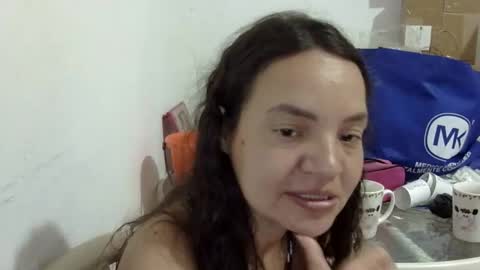 Snapshot of elizabeth_martinez_ chatting on 21, 5, 2026 Elizabeth Martinez online show from 21, 5, 2026
