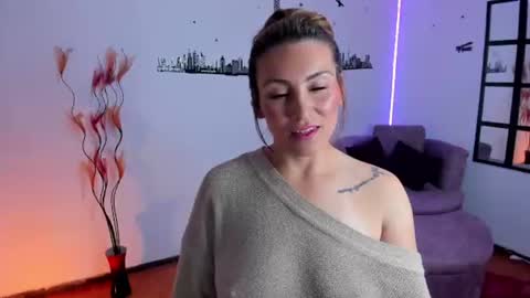 Snapshot of elizabeth_taylor_b chatting on 14, 6, 2026 Elizabeth online show from 14, 6, 2026