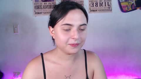 Elizabeth Taylor online show from 14, 2, 2025