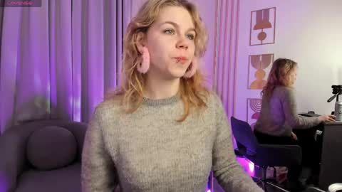 Snapshot of elizabethvane chatting on 2, 6, 2026 Elizabeth online show from 2, 6, 2026