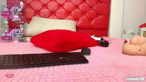 Snapshot of elizabetth_roman chatting on 23, 4, 2026 elizabetth_roman online show from 23, 4, 2026