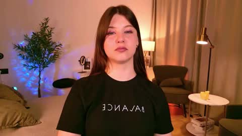 Snapshot of elizamild chatting on 20, 5, 2026 Eliza online show from 20, 5, 2026
