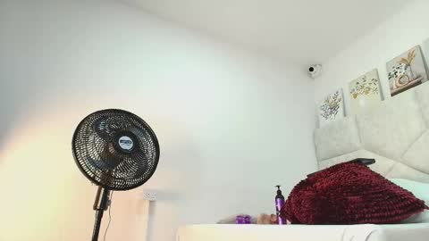 Eliza online show from 29, 11, 2025