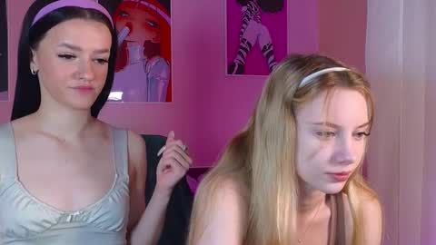 elizzza_ online show from 7, 3, 2025